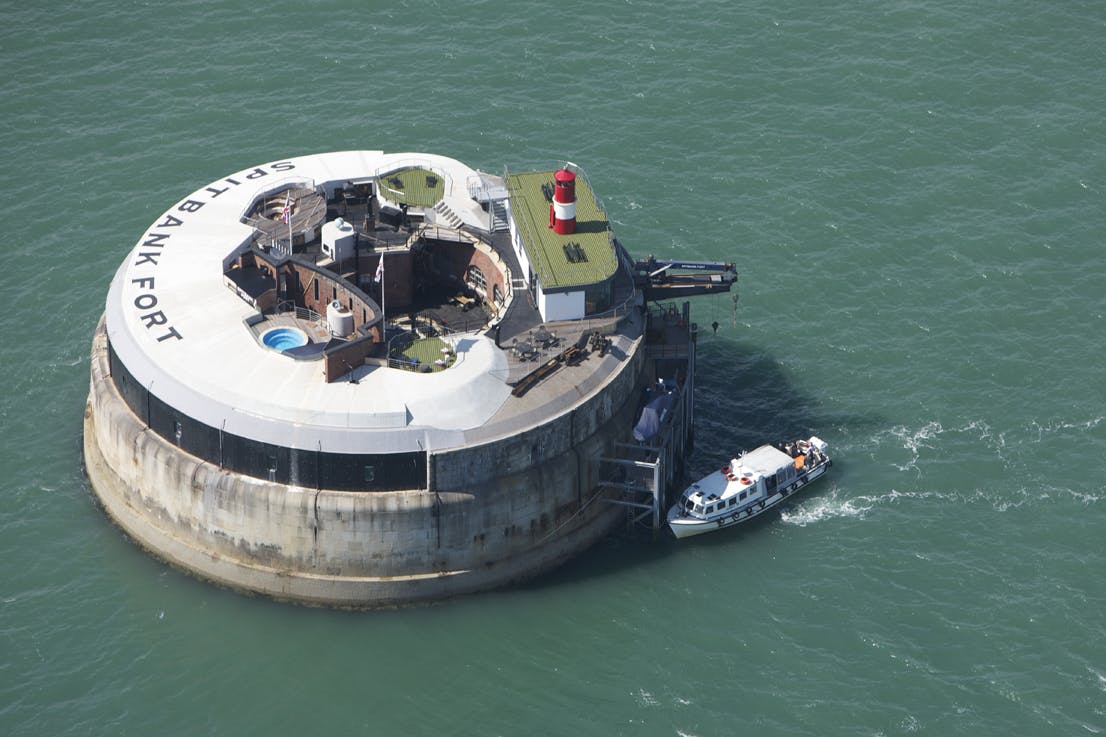 Crow's Nest at Spitbank Fort: unique circular venue for memorable events on water.