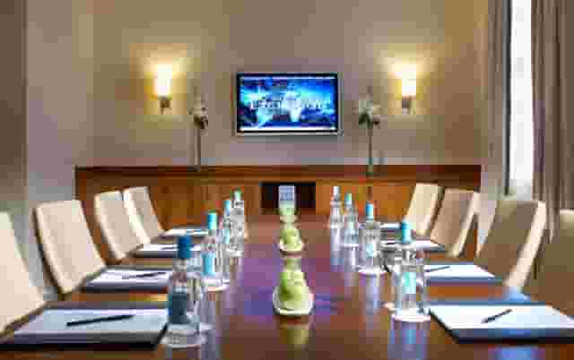 Meeting Room 121