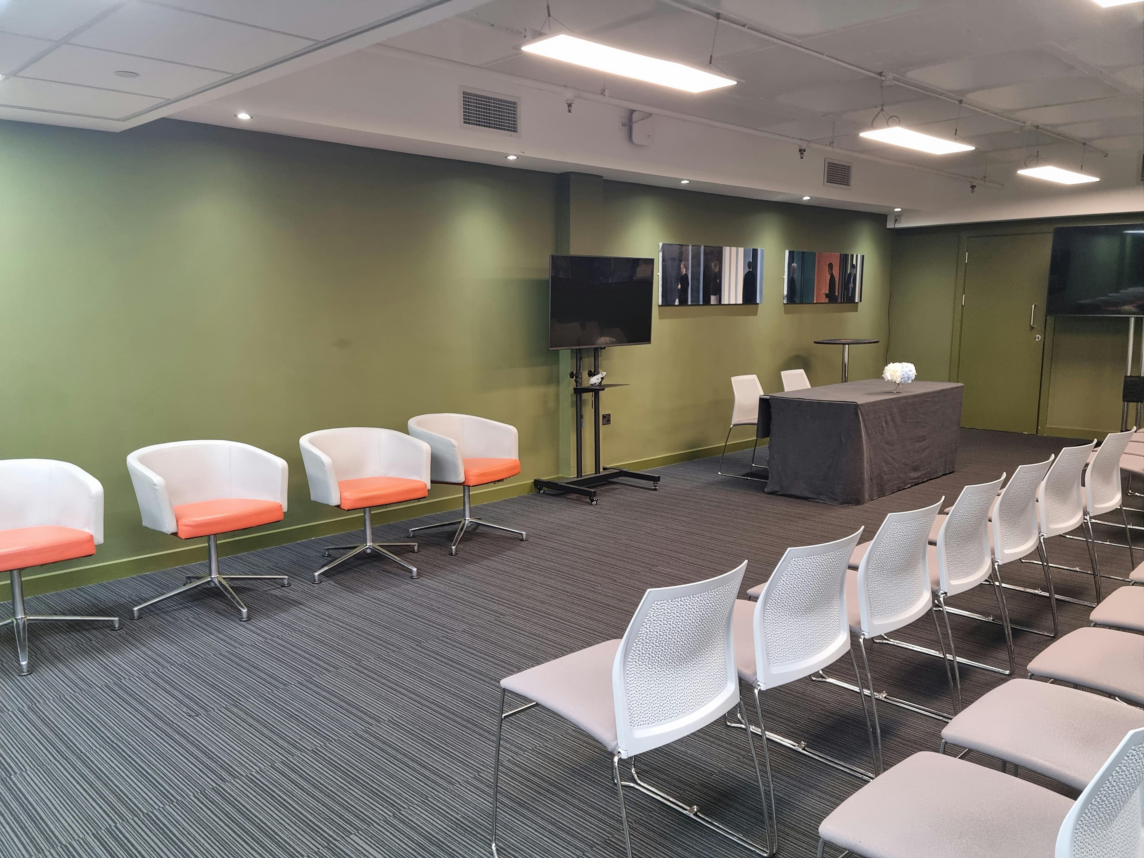 Modern meeting space at Executive Centre, ideal for presentations and discussions.