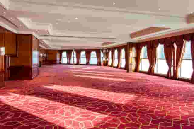 Radisson Blu Edwardian Heathrow