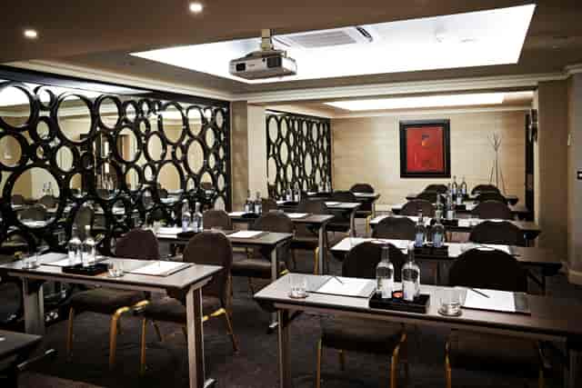 Cromwell Suite
