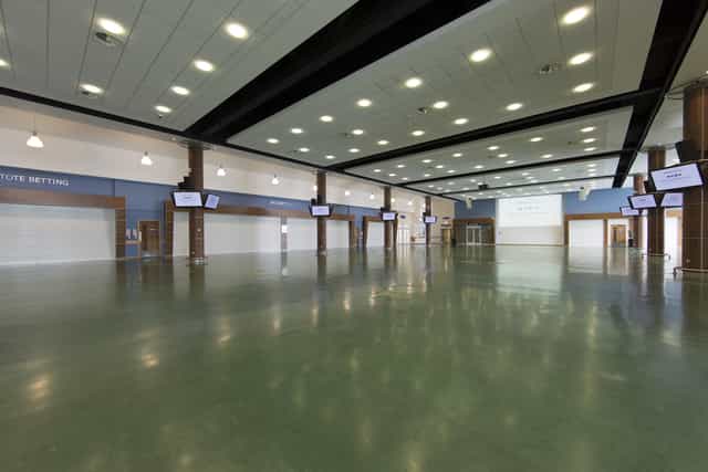 Oaks Hall at Epsom Downs: spacious event space for conferences and meetings.