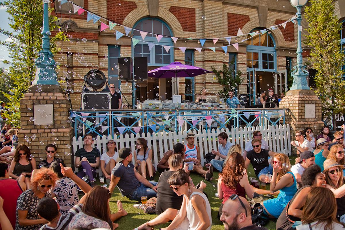 Alexandra Palace StrEATlife crowd